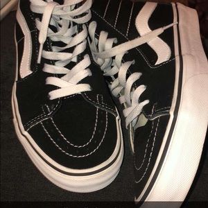 Vans Shoes - High top Vans Vans Shoes - High top Vans
